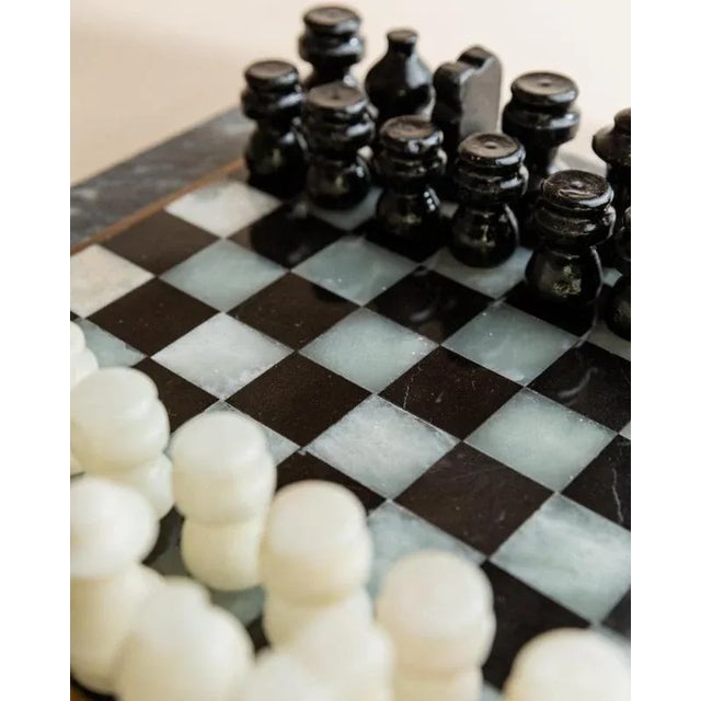Vintage Black and Cream Marble Chess Board with Carved Pieces, Italy, 1960s, Set of 33 For Sale - Image 3 of 11
