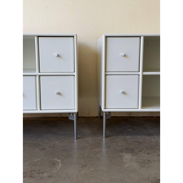 Mid 20th Century Pair Montana Nightstands by Peter J Lassen White Danish Modern Bedside Tables For Sale - Image 9 of 10