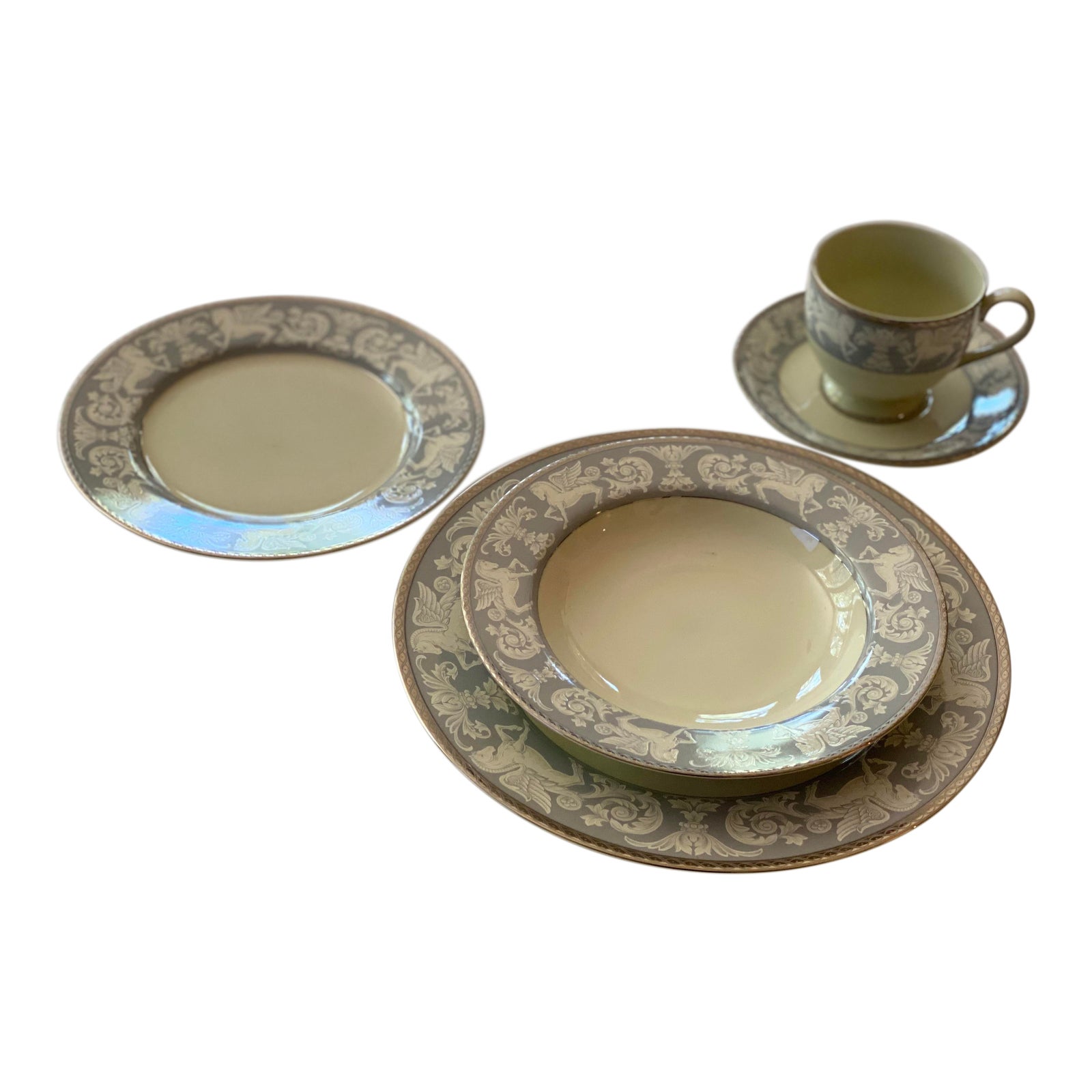 Mikasa China Gothic Crest Japan Dinnerware Service for 4 Chairish