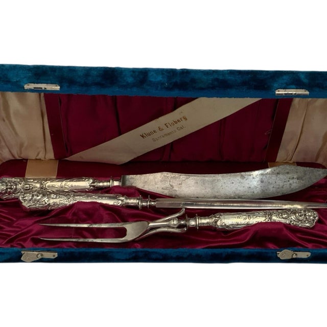 Metal Antique Reed & Barton Renaissance Silverplate 3-Piece Roast Carving Set in Original Klune & Floberg Case Usa C. 1890–1910 For Sale - Image 7 of 12