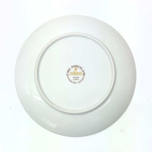 Mikasa Fine Porcelain 'Vogue' Tulip Plates - Place Settings for 4/Set of 8 For Sale - Image 11 of 12