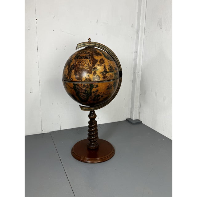 Large Vintage Italian Classical Globe Bar Cabinet, 1970s For Sale - Image 3 of 16