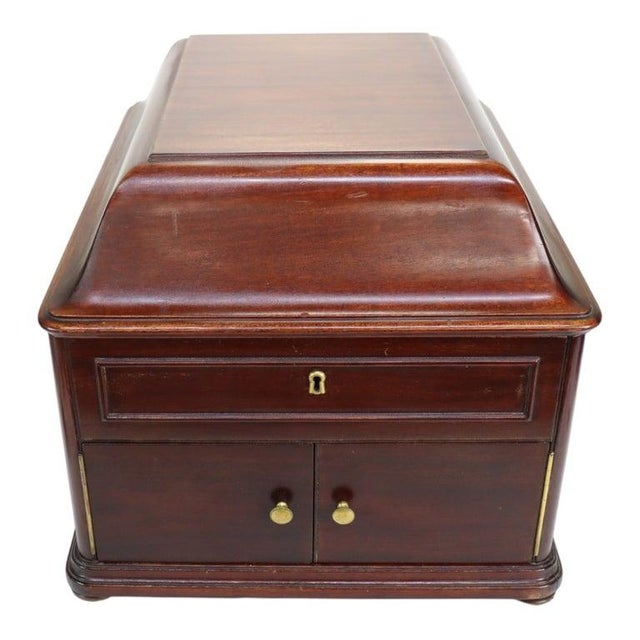 Victor Talking Machine Co. Victrola Vvxi Walnut Tabletop Phonograph C1920 For Sale - Image 10 of 15
