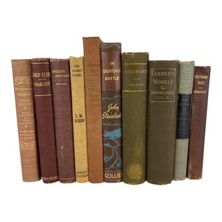 Vintage Set of Brown and Green Books - 10 Pieces For Sale