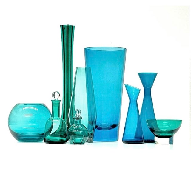 Mid-Century Modern Vintage Turquoise & Aqua Decorative Glass Super Group - 36 Pieces For Sale - Image 3 of 6
