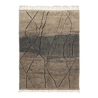 Hand-Knotted Wool Premium Rug by Azele Studio For Sale
