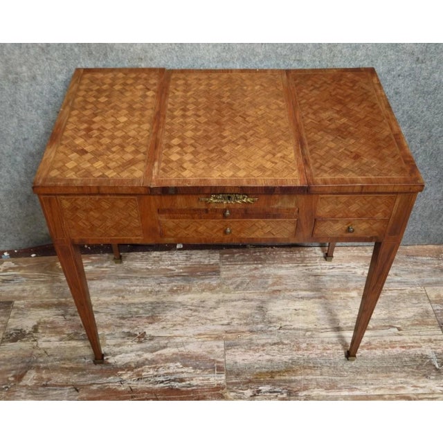 Antique Louis XVI Wooden Dressing Table with Mirror For Sale - Image 4 of 11