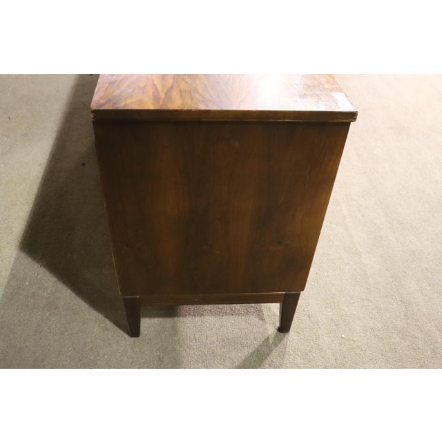 Mid 20th Century Mid-Century Long Dresser For Sale - Image 4 of 12