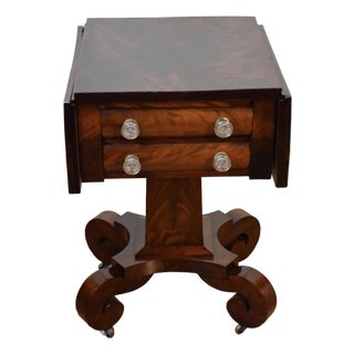 1880s Antique American Empire Crotch Mahogany Pembroke Drop-Leaf Work Table For Sale