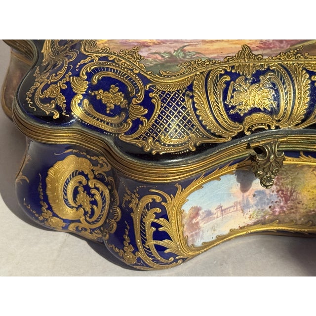 1860s Sevres Rococo Blue Gilt Porcelain Jewelry Box For Sale - Image 10 of 13
