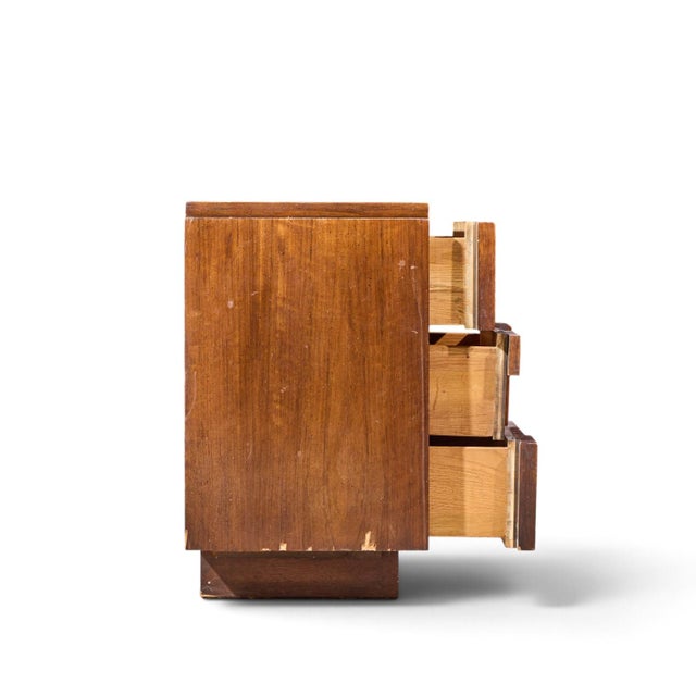 Lane Furniture Lane Staccato Mid Century Walnut Brutalist Lowboy Dresser For Sale - Image 4 of 10