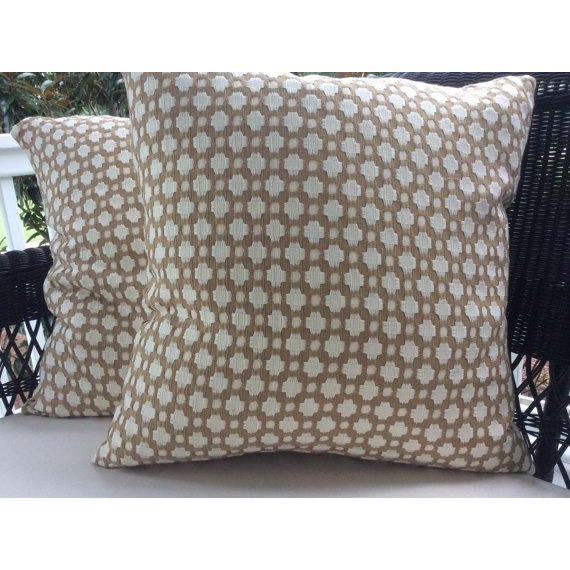 Schumacher Betwixt Pillows In Biscuit Brown White Woven A Pair