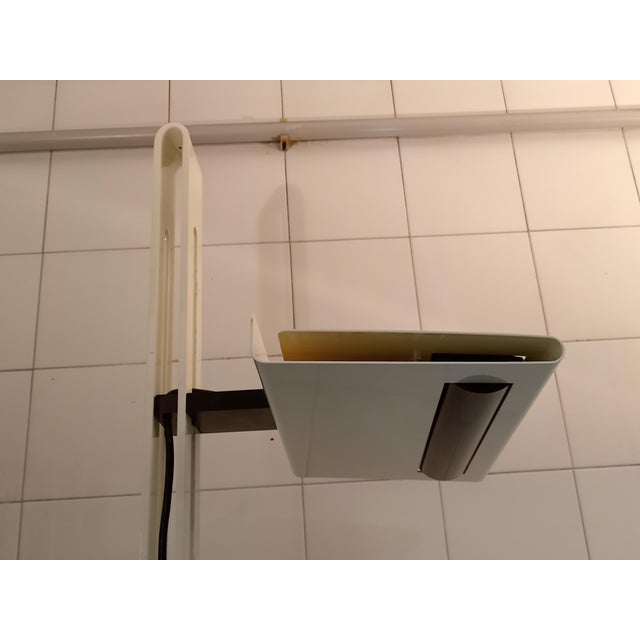 White Domea Floor Lamp by Bruno Gecchelin for Oluce, 1985 For Sale - Image 8 of 10