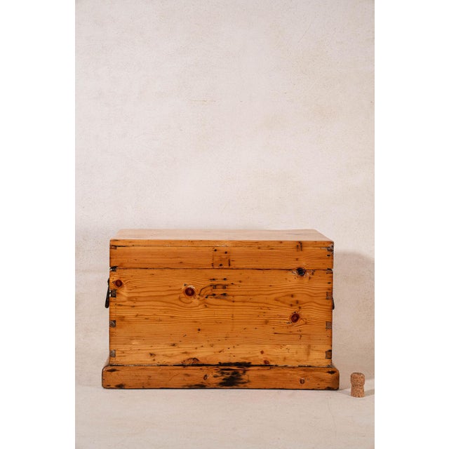 Wood 19th Century English Waxed Pine Carpenters Tool Chest (C. 1900) For Sale - Image 7 of 7