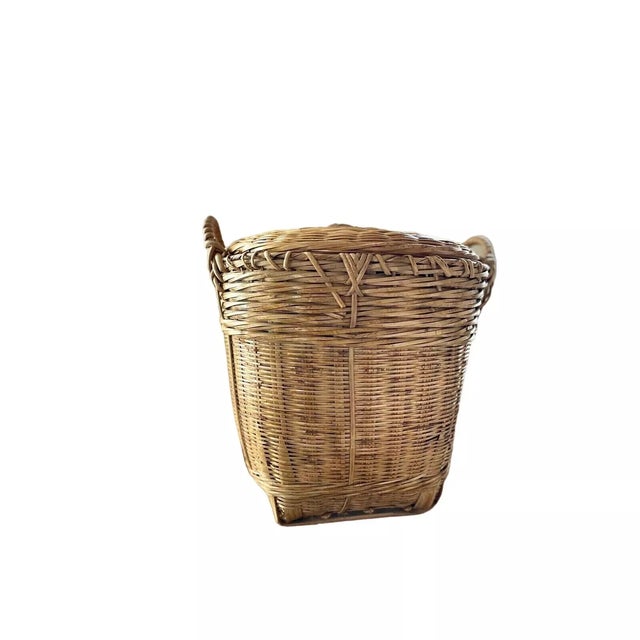Mid Century Chinese Chippendale Rattan Basket With Lid For Sale In Portland, ME - Image 6 of 11