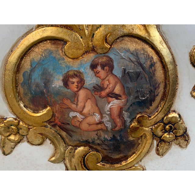 White Late 19th Century Pair of White Venetian Nightstands with Marble Top and Crest Handpainted Motifs For Sale - Image 8 of 18