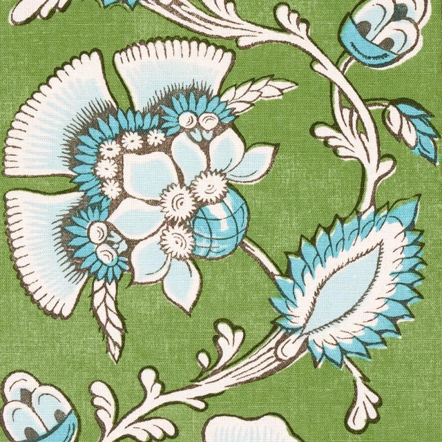 French Sample - Schumacher Marielle Vine Fabric in Green & Peacock For Sale - Image 3 of 5