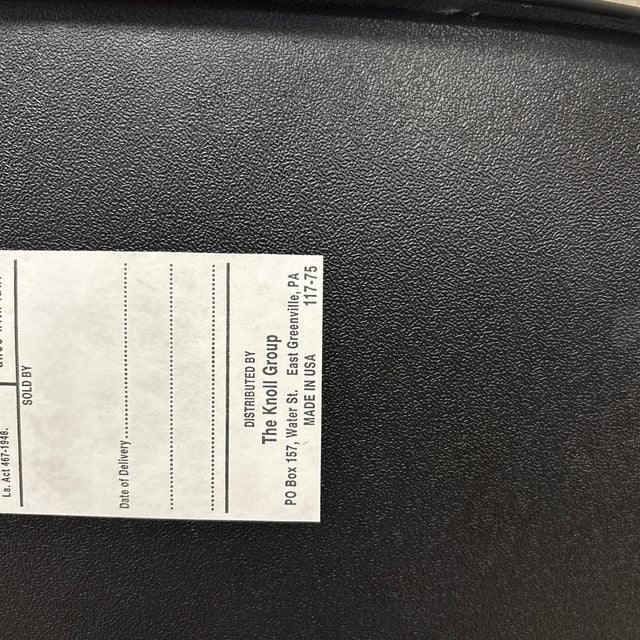 Taupe Late 20th Century Knoll Charles Pollock Executive Chair For Sale - Image 8 of 9