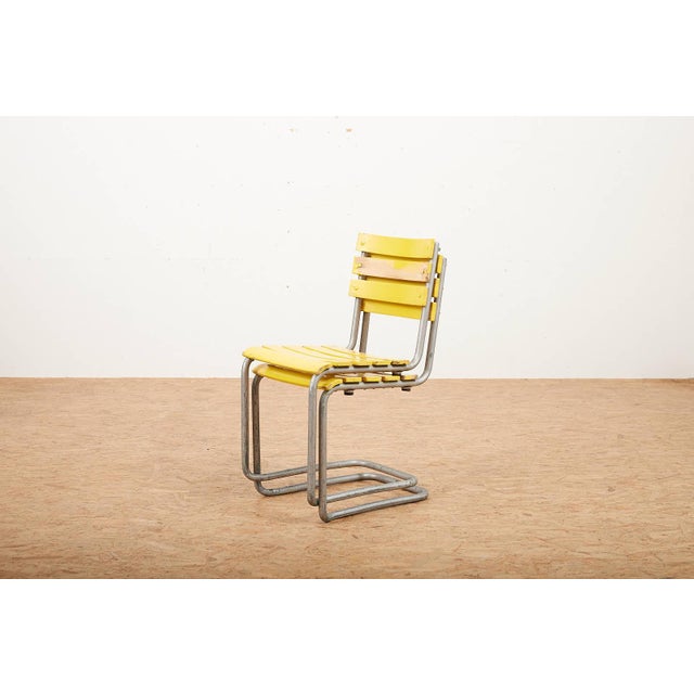 Stackable Yellow Model 1023 Garden Chair Set in Galvanized Steel Tubing and Wooden Slats by Embru, 1934, Set of 2 For Sale - Image 3 of 14