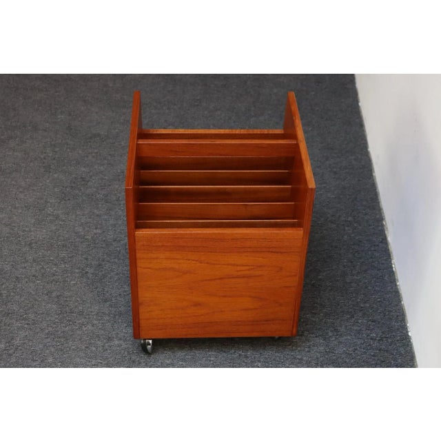 1960s Norwegian Modern Magazine Rack on Casters by Rolf Hesland for Bruksbo in Teak For Sale - Image 5 of 14
