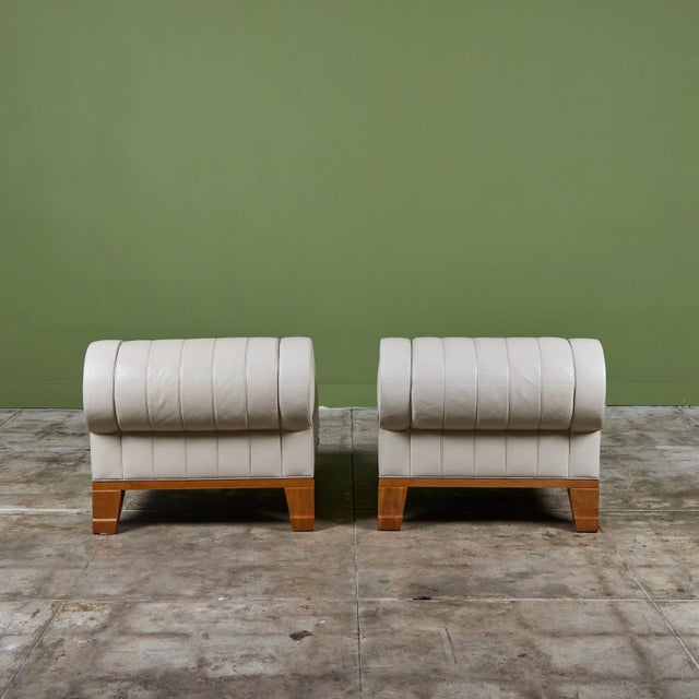 Late 20th Century Pair of Leon Krier Aries Lounge Chairs for Giogetti For Sale - Image 5 of 18
