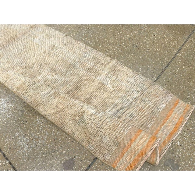 Galerie Shabab Collection Mid-20th Century Turkish Anatolian Runner For Sale - Image 9 of 10