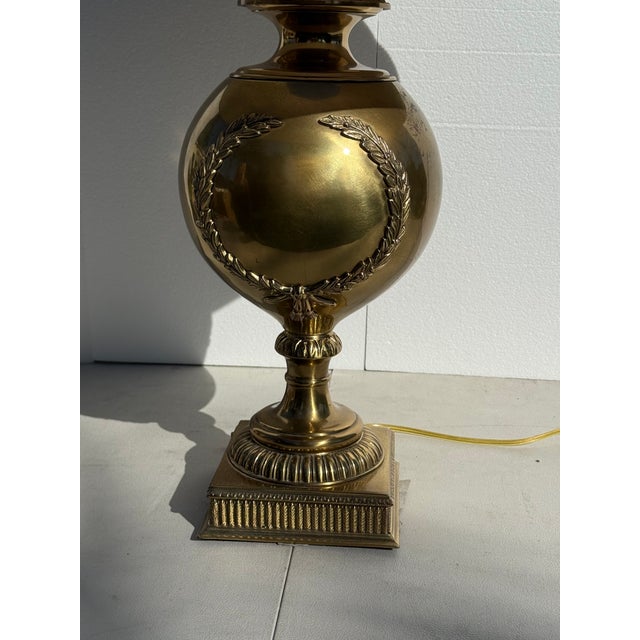 Mid 20th Century Large Gold Neoclassical Hollywood Regency Lamp With Custom Shade For Sale - Image 9 of 18