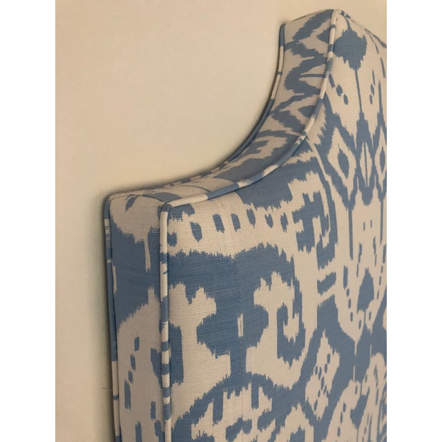 2020s Quadrille Textiles XL Full Size Upholstered Bed For Sale - Image 5 of 8