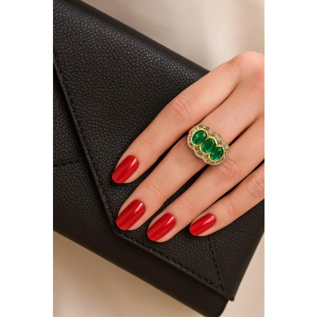 Bochic “Capri” Vintage Natural Diamond & Emerald Retro Ring Set In 18K Gold & Silver For Sale - Image 9 of 13