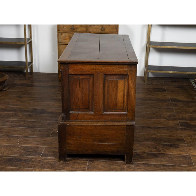 English Georgian Period 1800s Oak Mule Chest with Lift Top and Three Drawers For Sale - Image 11 of 12