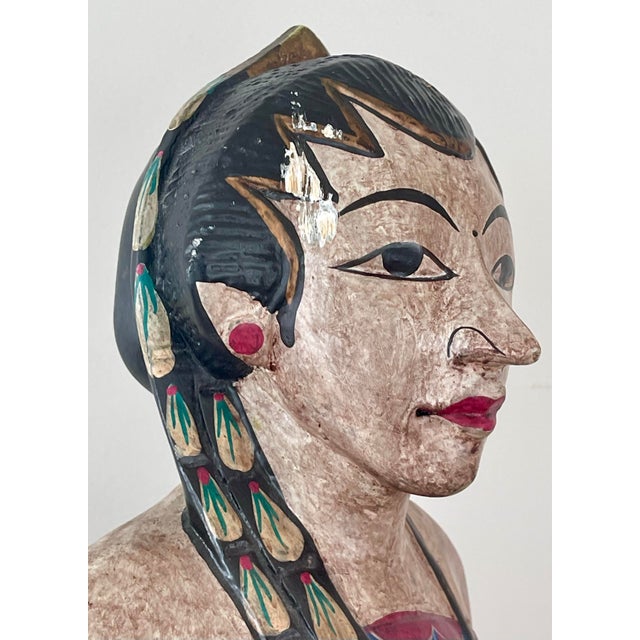 Monumental Pair of Javanese Loro Blonyo Hand-Carved Wooden Figures, Mid-20th Century For Sale - Image 11 of 12