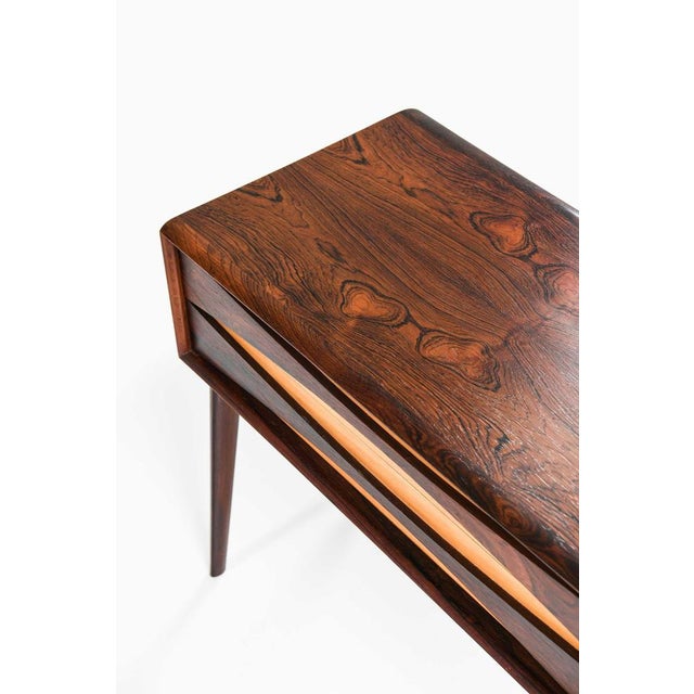 1960s Beech and Rosewood Bedside Tables by Rimbert Sandholt, 1960s, Set of 2 For Sale - Image 5 of 12