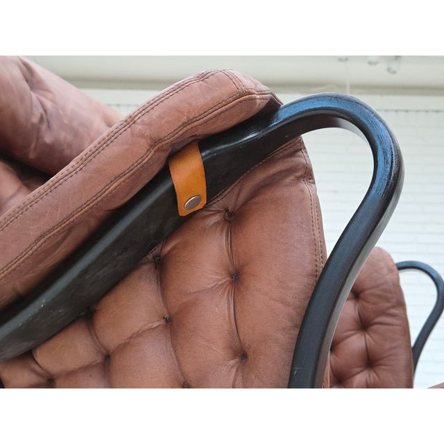 Swedish Pernilla Lounge Chair in Leather by Bruno Mathsson for Dux, 1970s For Sale - Image 6 of 18
