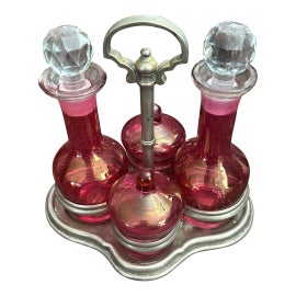 Example of Carafes and Decanters