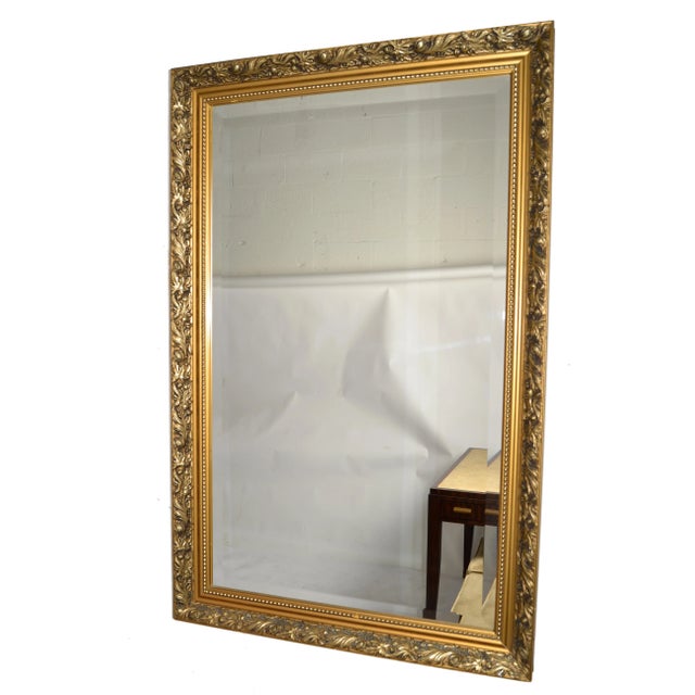 English 1980s British Neoclassical Giltwood Beveled Wall Mirror Small Dahlia Hand Carved Frame For Sale - Image 3 of 12