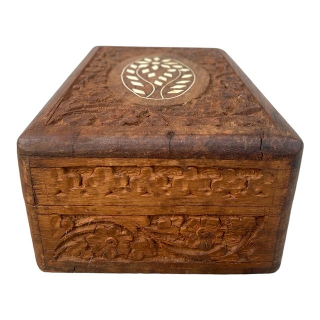 1990s Hand Carved Teakwood Jewelry Box Vintage Inlaid Wooden Trinket Storage Chest For Sale In Philadelphia - Image 6 of 10