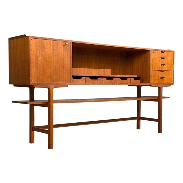 Axel Bäck Attr., Monumental Sideboard, Teak, Rosewood, Sweden, 1950s For Sale