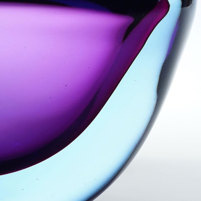 Flavio Poli Large Art Glass Bowl by Flavio Poli for Seguso Vetri d'Arte 1950s For Sale - Image 4 of 8