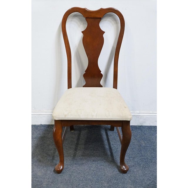 Queen Anne Bassett Furniture Solid Cherry Traditional Queen Anne Style Dining Side Chair 4270-595 For Sale - Image 3 of 11