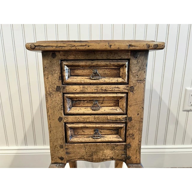 Late 20th Century Guy Chaddock Melrose Collection Three Drawer Nightstand For Sale - Image 4 of 8