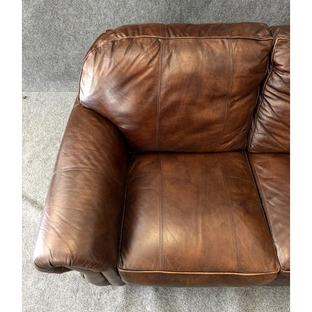 Early 21st Century Thomasville Traditional Brown Leather Loveseat For Sale - Image 5 of 12