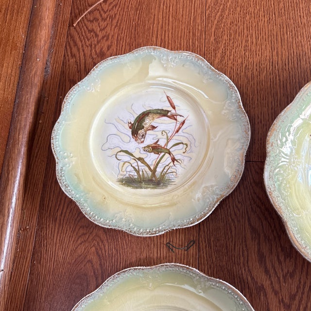 Victorian Limoges Fish Service With Platter and Five Plates Circa 1880-1890 - Set of 6 For Sale - Image 3 of 9