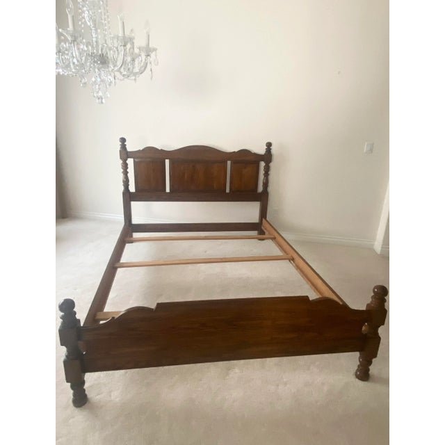 Pennsylvania House Pennsylvania House Solid Oak Cannonball Style American Tradition With Colonial Charm Late 20th Century Queen Bed Excellent Condition For Sale - Image 4 of 15