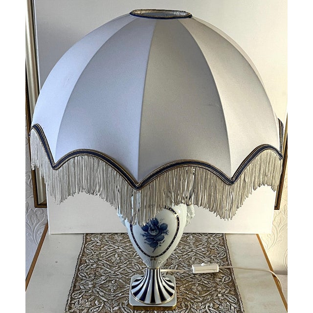 Saint Croix Limoges Porcelain Table Lamp with Fabric Shade, 1950s For Sale - Image 11 of 11