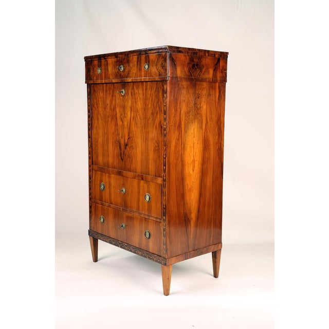 Classicist Secretary in Walnut, 1800s For Sale - Image 15 of 18
