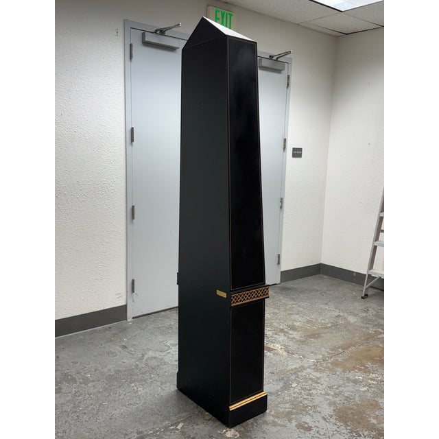 Late 20th Century Chelsea House Pagoda Top Bookshelf For Sale - Image 5 of 12