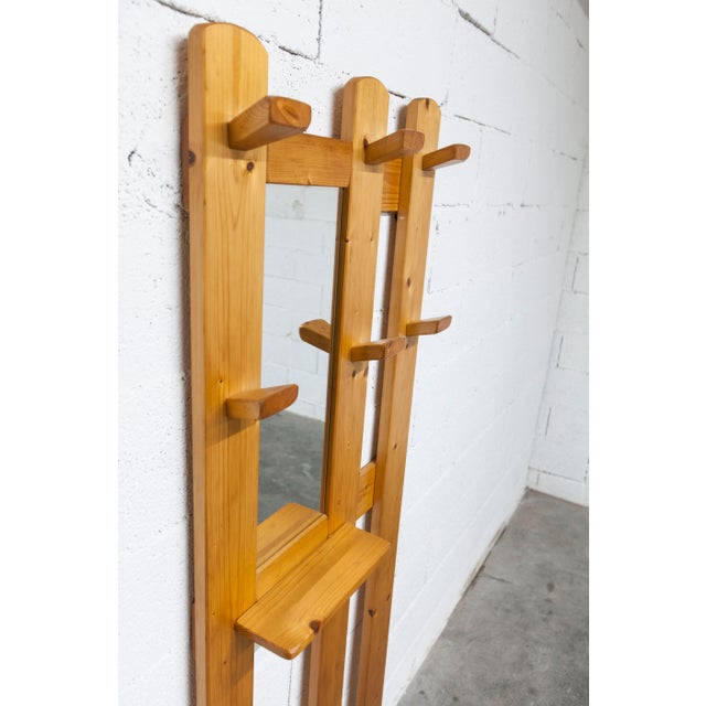 1970s Vintage Wall-Mounted Coat Rack in Pine with Mirror, 1970 For Sale - Image 5 of 17