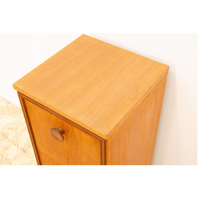 Mid-Century Chimney Chest of Drawers from Up Závody, 1958 For Sale - Image 9 of 18