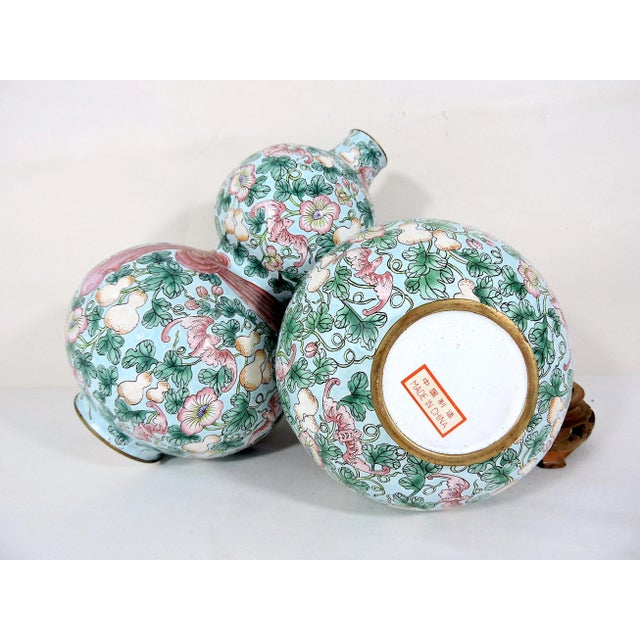 Rare Republic Huluping Chinese Enamel Double Gourd Pink Ribbon and Baby Blue Opposing Vases With Stands - A Pair For Sale - Image 10 of 10