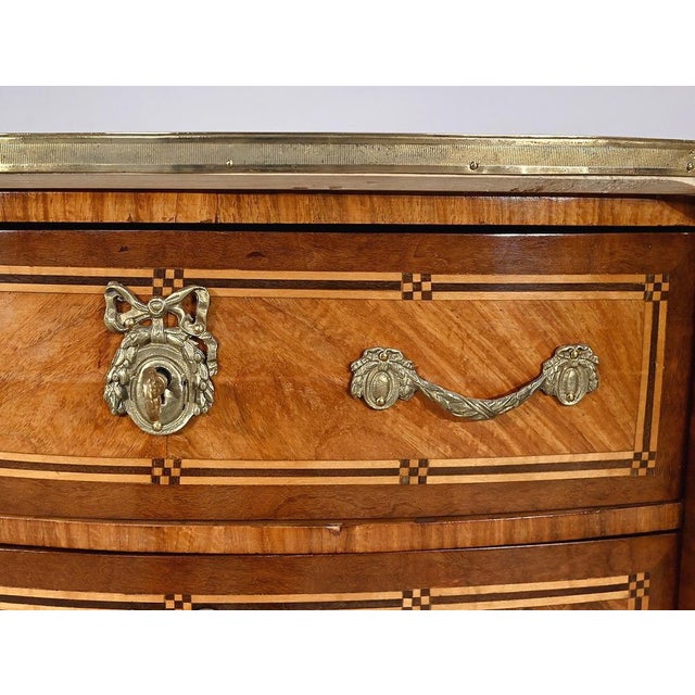 Louis XIV Wooden Rognon Dresser For Sale - Image 13 of 18